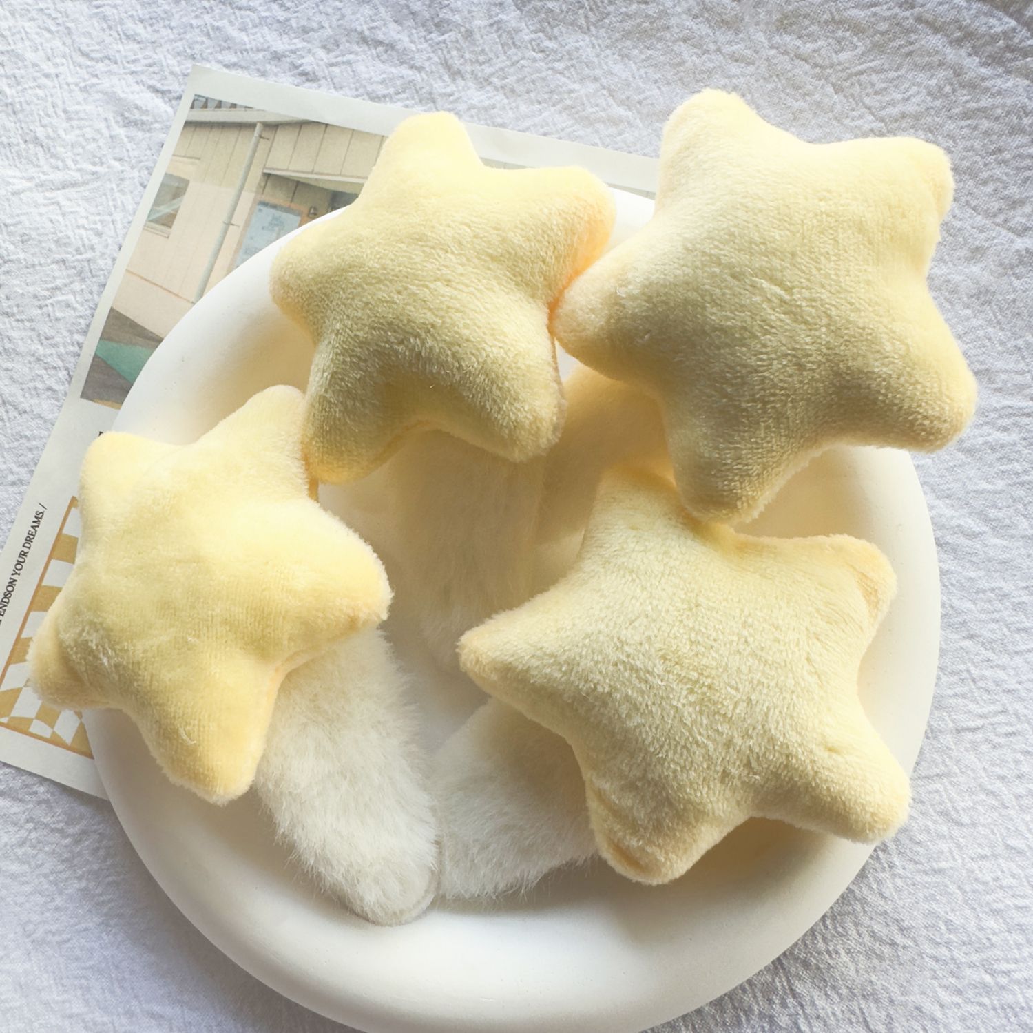 Cute Cream Yellow Plush Star B - đánh giá và giá Hair Care Lotion