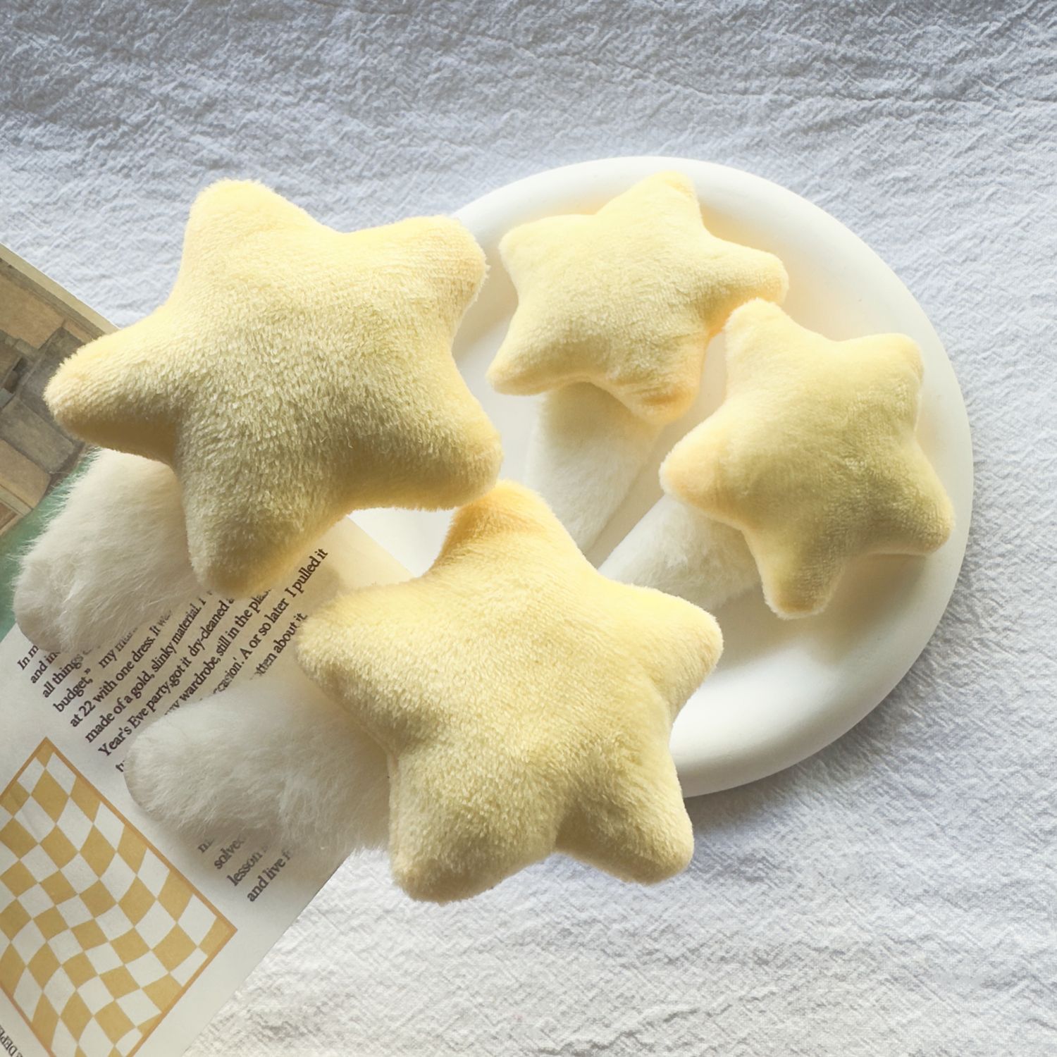 Cute Cream Yellow Plush Star B - đánh giá và giá Hair Care Lotion